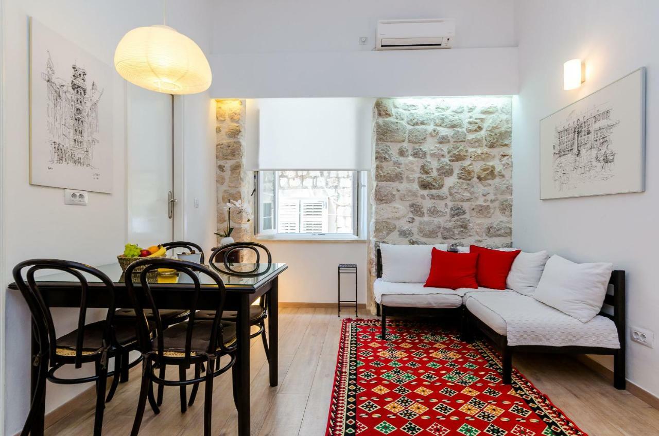 Midtown Apartments ドゥブロブニク エクステリア 写真